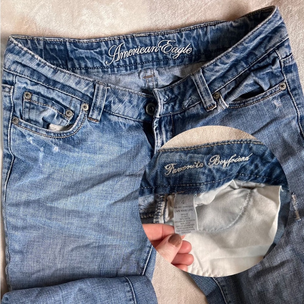 American Eagle “favourite boyfriend” denim